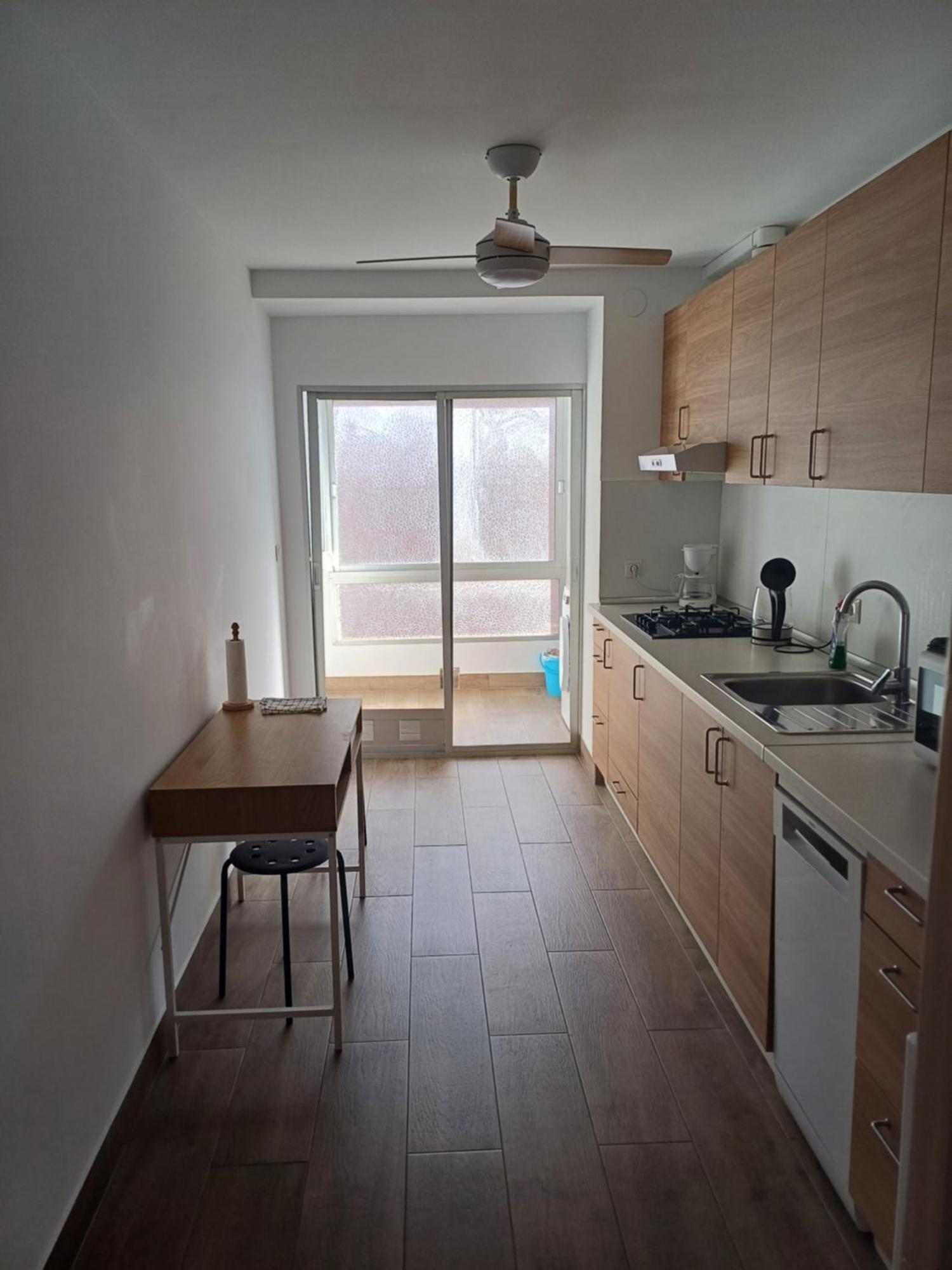 City Centre Apartments Дения Экстерьер фото